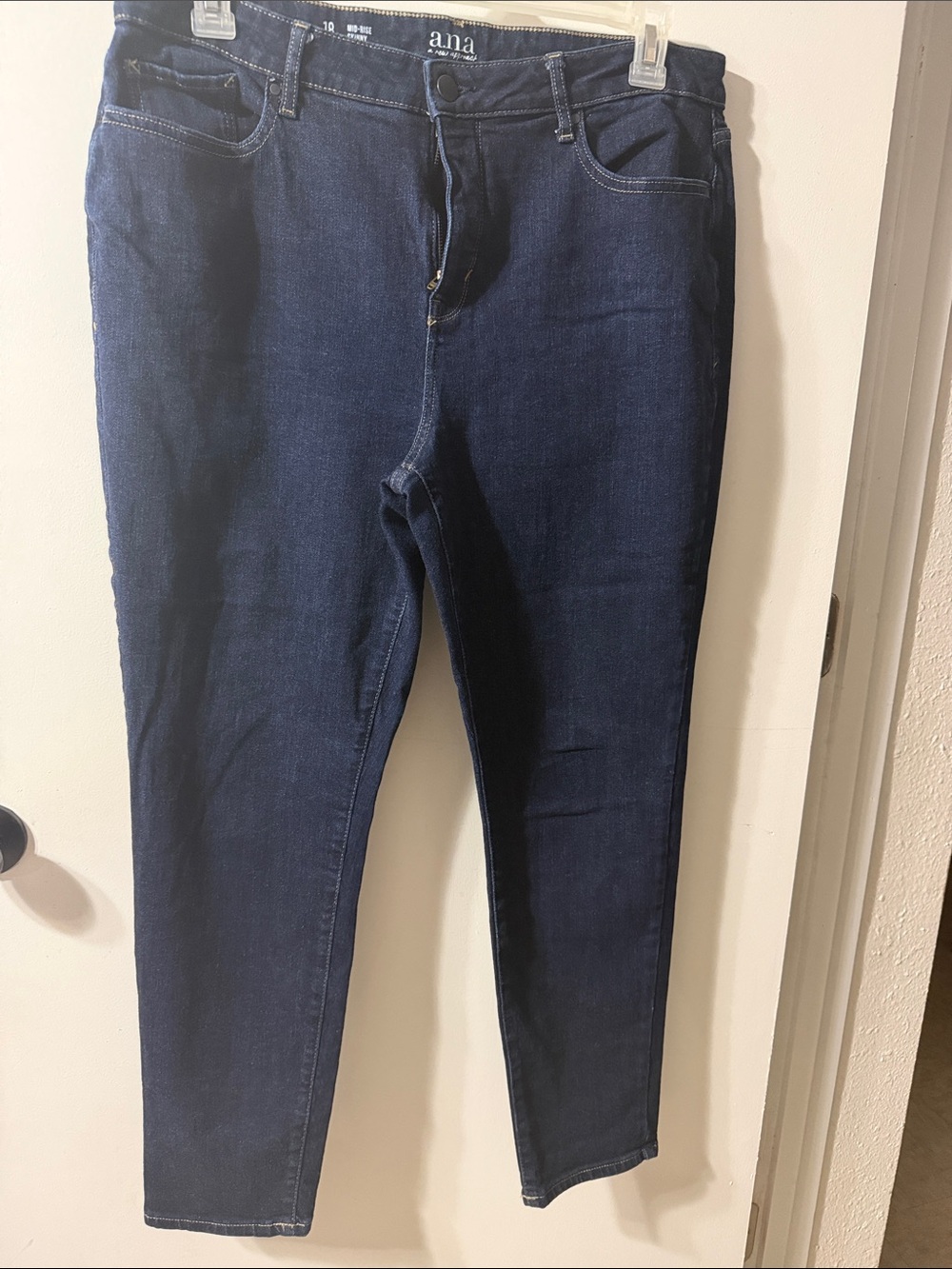 a.n.a Women's Mid-Rise Skinny Jeans in Dark Navy, sz 18